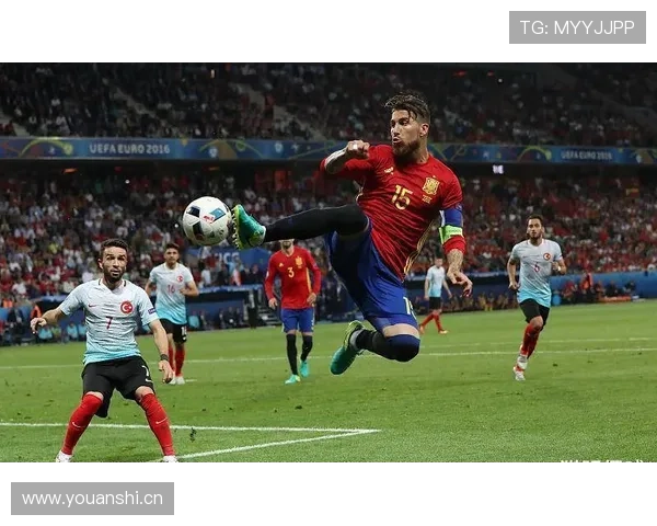 拉莫斯：从冲动少年到后防领袖的生涯蜕变解析